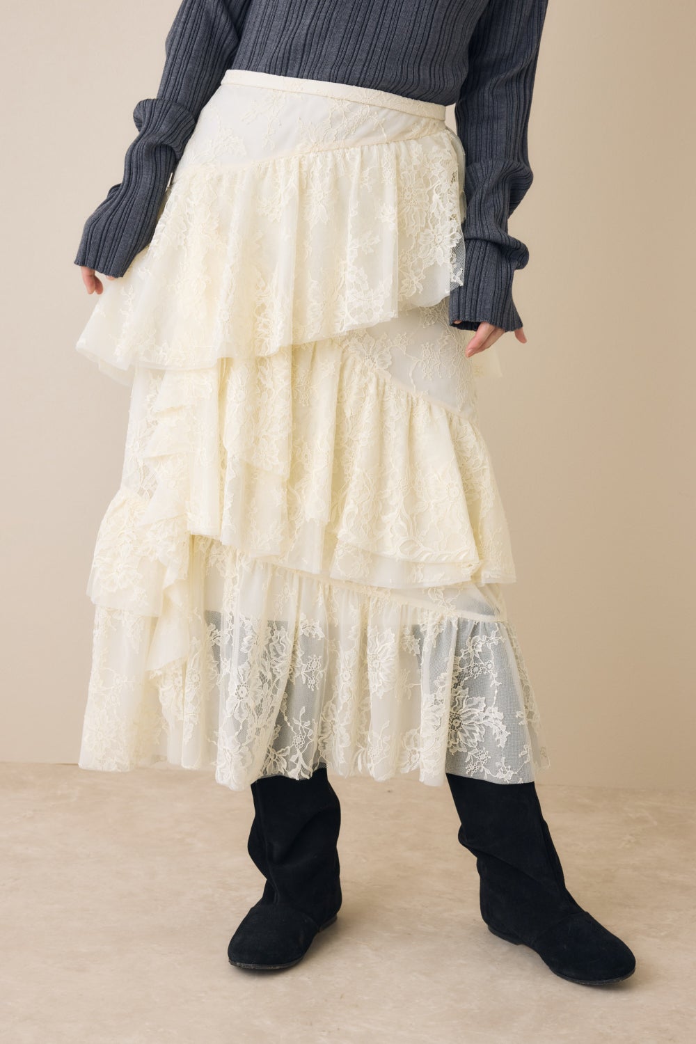 DANDAN LACE SKIRT